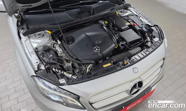 Mercedes-Benz GLA-Class 2016 2.1 автомат (гидро), миниатюра 6