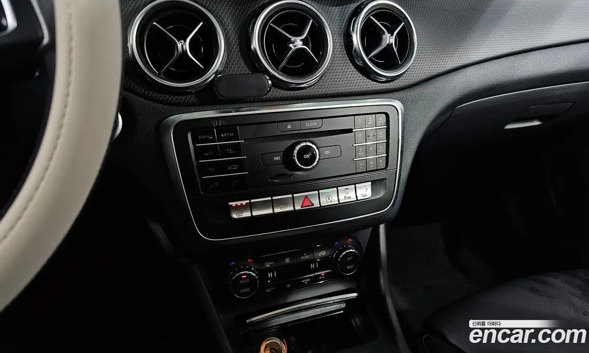 Mercedes-Benz GLA-Class 2019 2.0 автомат (гидро), фото 18