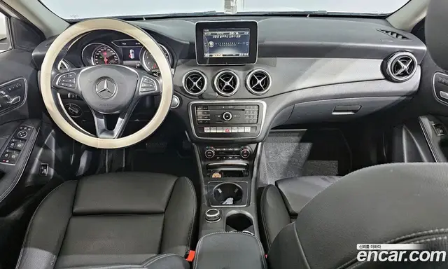 Mercedes-Benz GLA-Class 2019 2.0 автомат (гидро), миниатюра 7