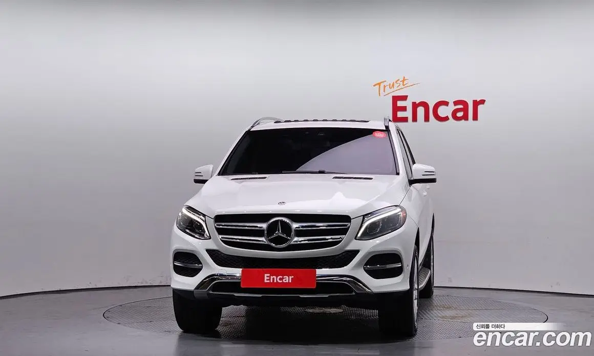 Mercedes-Benz GLE-Class 2018 3.0 автомат (гидро), фото 3