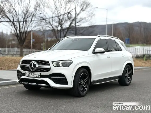 Mercedes-Benz GLE-Class 2019 3.0 автомат (гидро), миниатюра 4