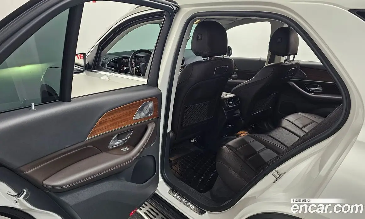 Mercedes-Benz GLE-Class 2020 2.0 автомат (гидро), фото 12