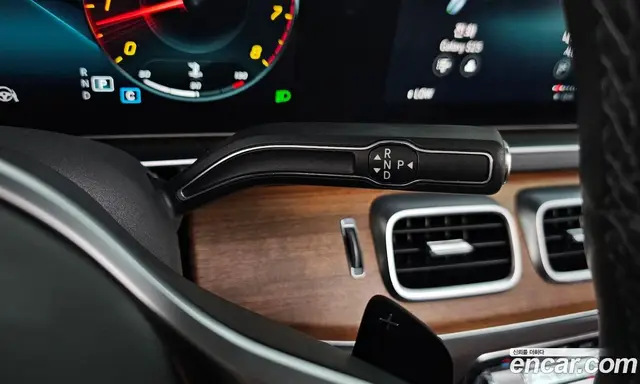 Mercedes-Benz GLE-Class 2020 2.0 автомат (гидро), миниатюра 9