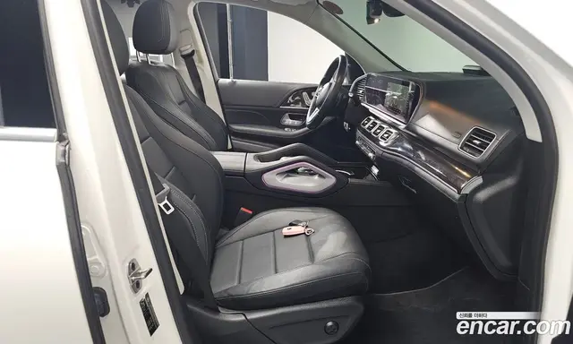 Mercedes-Benz GLE-Class 2022 2.0 автомат (гидро), миниатюра 11