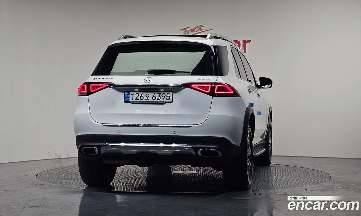 Mercedes-Benz GLE-Class 2022 2.0 автомат (гидро), фото 4
