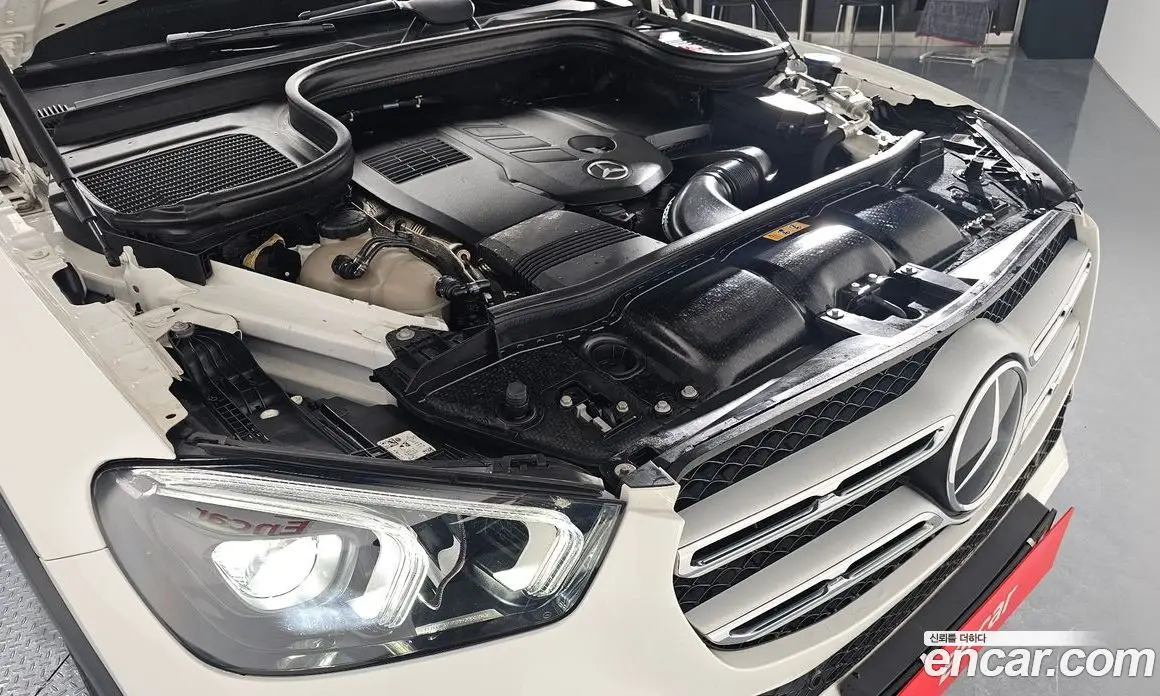 Mercedes-Benz GLE-Class 2022 2.0 автомат (гидро), фото 6