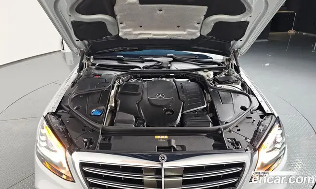 Mercedes-Benz S-Class 2018 2.9 автомат (гидро), миниатюра 5