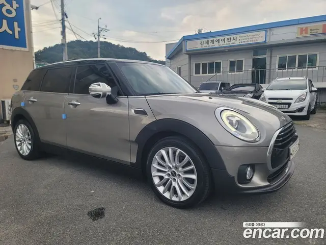 Mini Clubman 2016 2.0 автомат (гидро), миниатюра 3