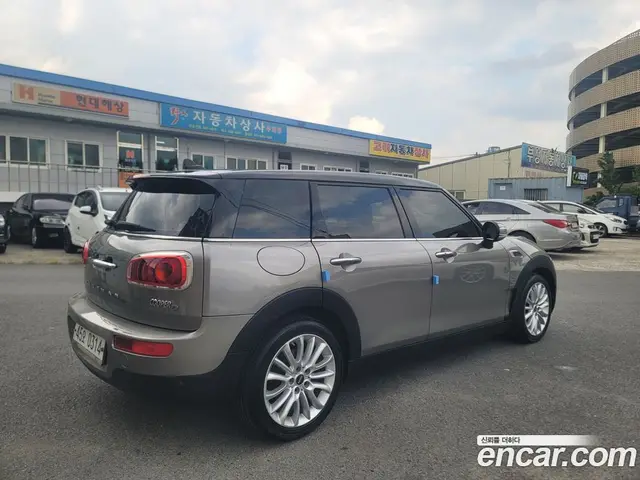 Mini Clubman 2016 2.0 автомат (гидро), миниатюра 5