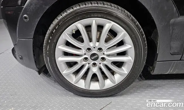 Mini Clubman 2017 2.0 автомат (гидро), миниатюра 5