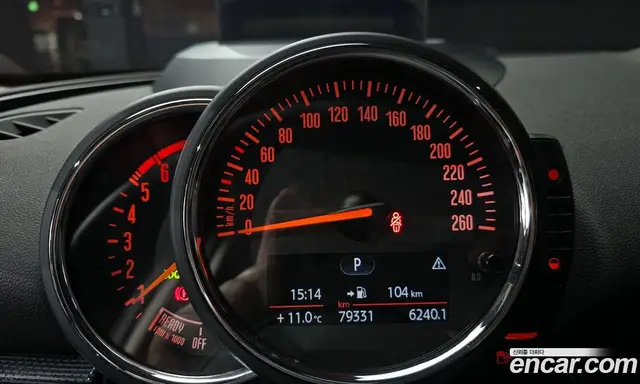 Mini Clubman 2017 2.0 автомат (гидро), миниатюра 8