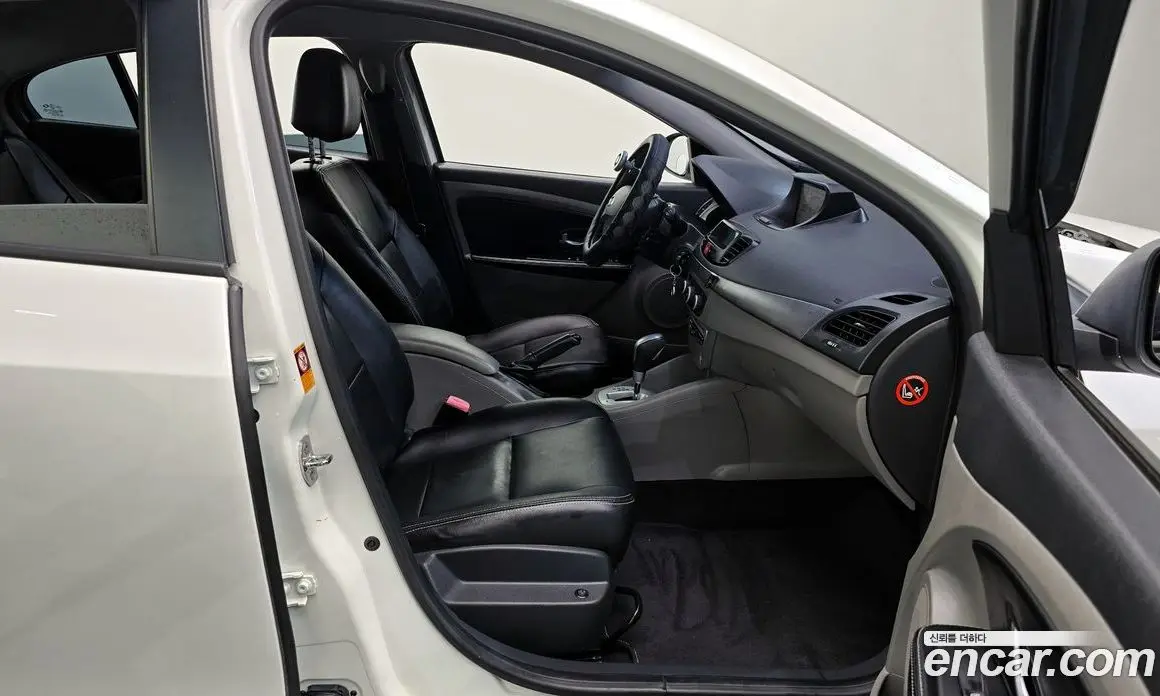 Renault (Samsung) SM3 2011 1.6 автомат (гидро), фото 10 Renault (Samsung) SM3 2011 1.6 автомат (гидро), фото 10