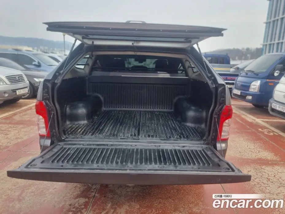 SsangYong Korando 2015 2.0 автомат (гидро), фото 15
