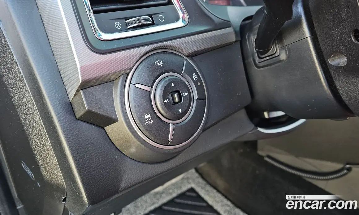 SsangYong Korando 2016 2.0 автомат (гидро), фото 17