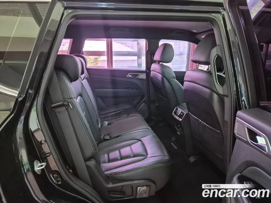 SsangYong Rexton 2018 2.2 автомат (гидро), фото 12