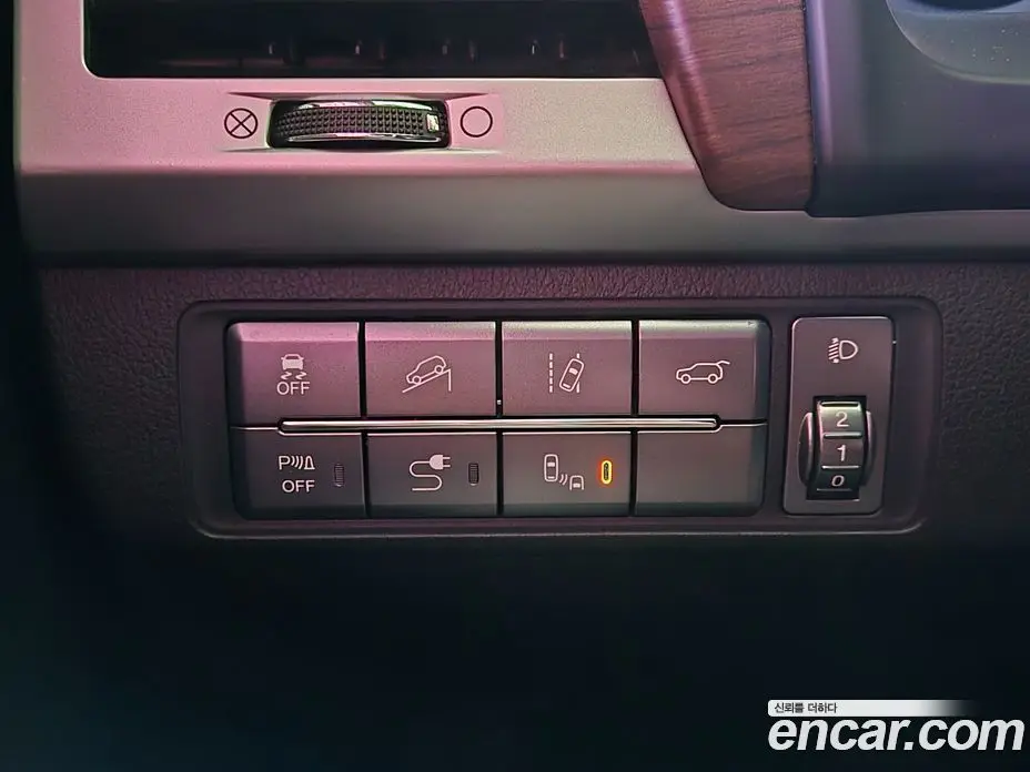 SsangYong Rexton 2018 2.2 автомат (гидро), фото 18