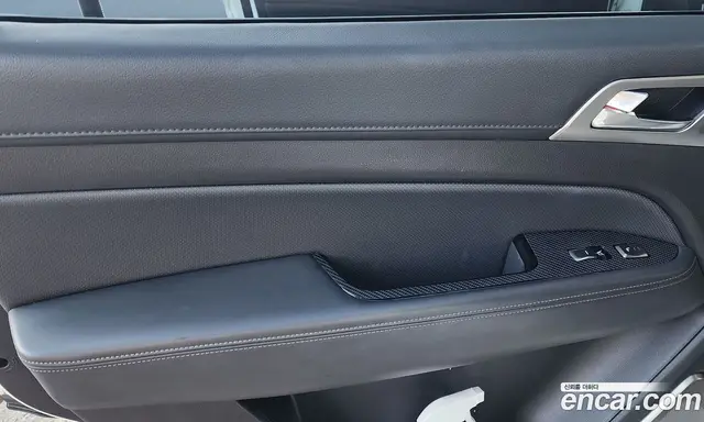 SsangYong Rexton 2018 2.2 автомат (гидро), миниатюра 8