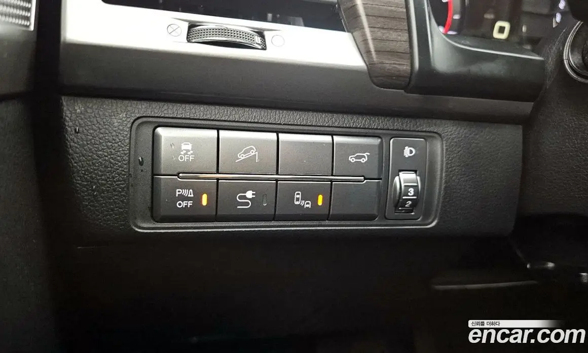 SsangYong Rexton 2019 2.2 автомат (гидро), фото 14