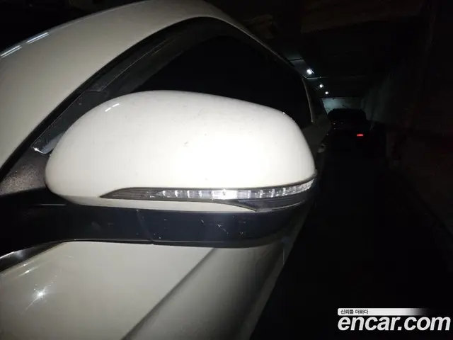 SsangYong Rexton 2019 2.2 автомат (гидро), миниатюра 8