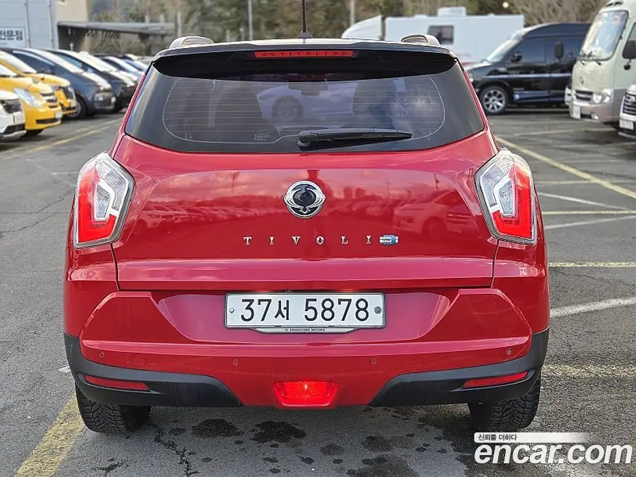 SsangYong TIBOLI 2015 1.6 автомат (гидро), фото 2 SsangYong TIBOLI 2015 1.6 автомат (гидро), фото 2