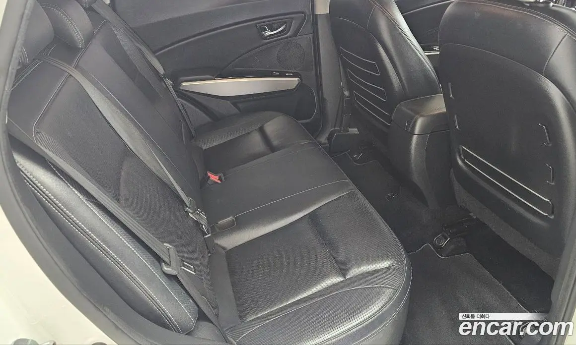 SsangYong TIBOLI 2015 1.6 автомат (гидро), фото 6