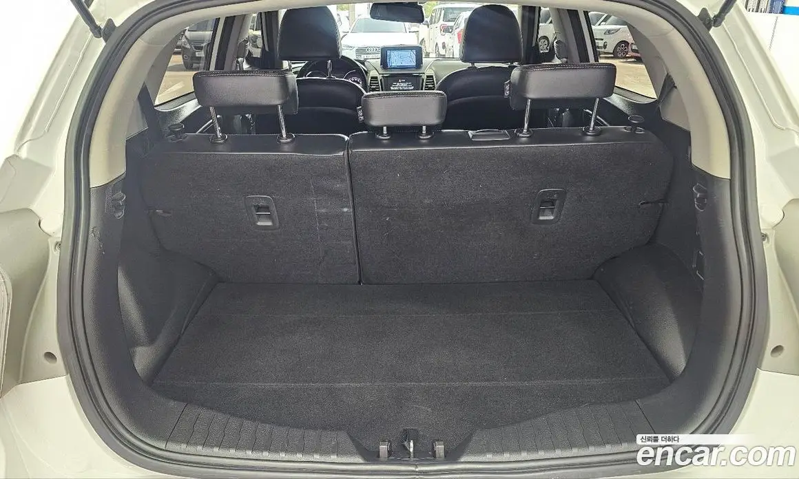 SsangYong TIBOLI 2015 1.6 автомат (гидро), фото 9