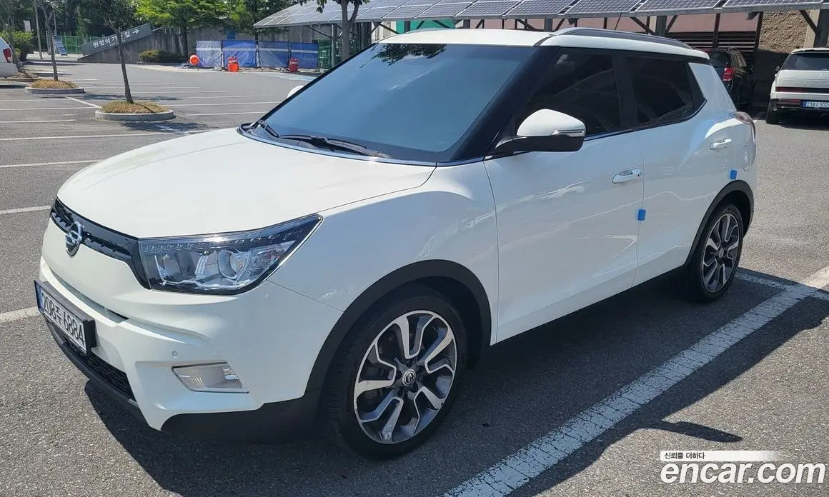 SsangYong TIBOLI 2015 1.6 автомат (гидро), фото 1 SsangYong TIBOLI 2015 1.6 автомат (гидро), фото 1