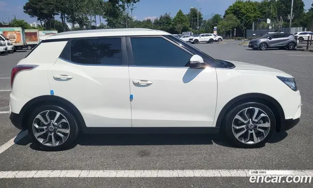 SsangYong TIBOLI 2015 1.6 автомат (гидро), миниатюра 4 SsangYong TIBOLI 2015 1.6 автомат (гидро), миниатюра 4
