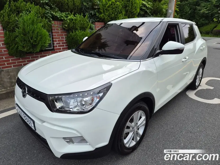 SsangYong TIBOLI 2015 1.6 автомат (гидро), фото 1 SsangYong TIBOLI 2015 1.6 автомат (гидро), фото 1