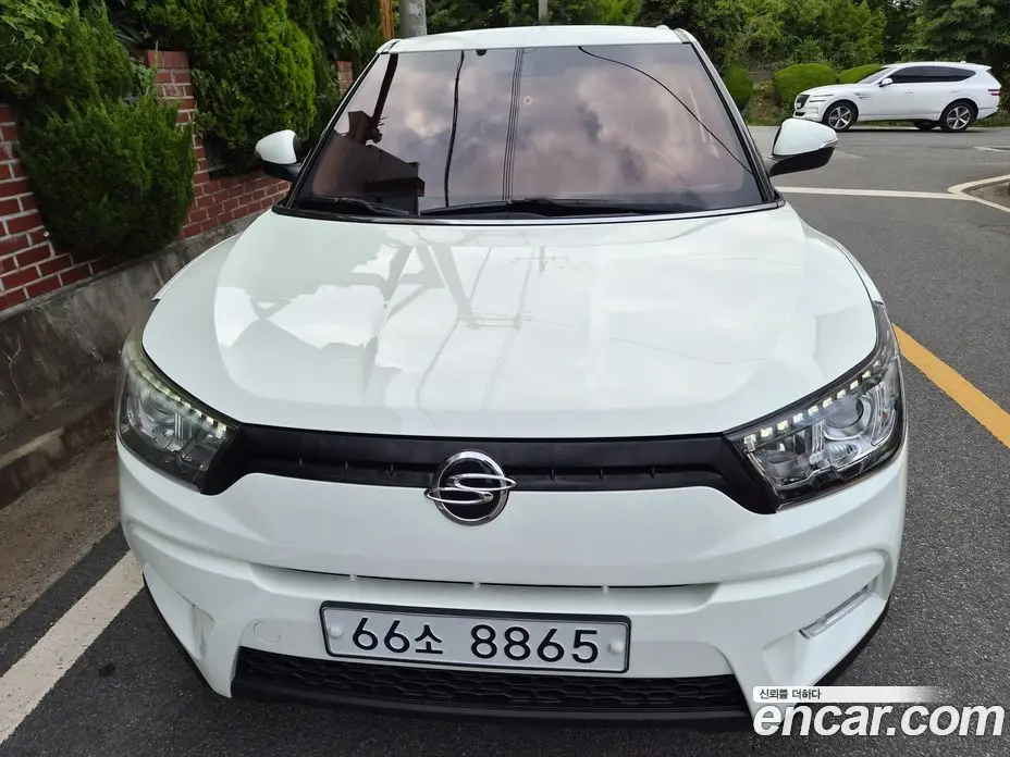 SsangYong TIBOLI 2015 1.6 автомат (гидро), фото 2 SsangYong TIBOLI 2015 1.6 автомат (гидро), фото 2