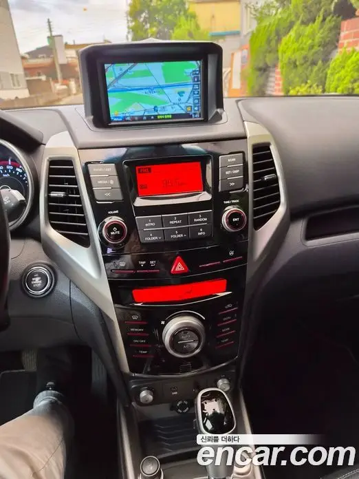 SsangYong TIBOLI 2015 1.6 автомат (гидро), фото 14 SsangYong TIBOLI 2015 1.6 автомат (гидро), фото 14