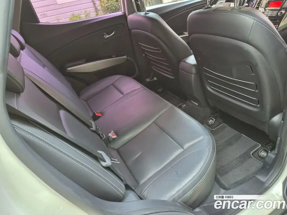 SsangYong TIBOLI 2015 1.6 автомат (гидро), фото 16 SsangYong TIBOLI 2015 1.6 автомат (гидро), фото 16
