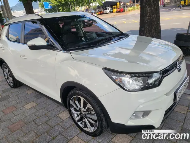 SsangYong TIBOLI, 2015, 119 202 км