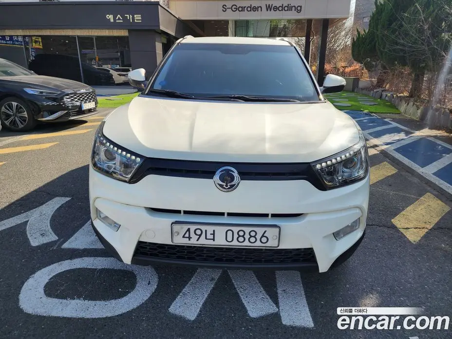SsangYong TIBOLI 2015 1.6 автомат (гидро), фото 1 SsangYong TIBOLI 2015 1.6 автомат (гидро), фото 1