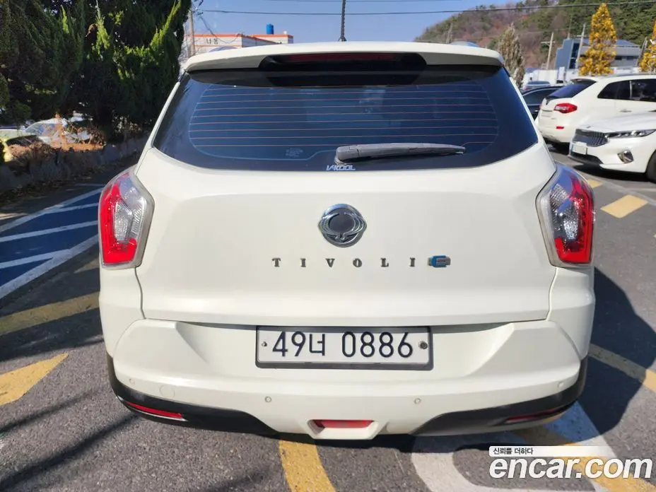 SsangYong TIBOLI 2015 1.6 автомат (гидро), фото 4 SsangYong TIBOLI 2015 1.6 автомат (гидро), фото 4