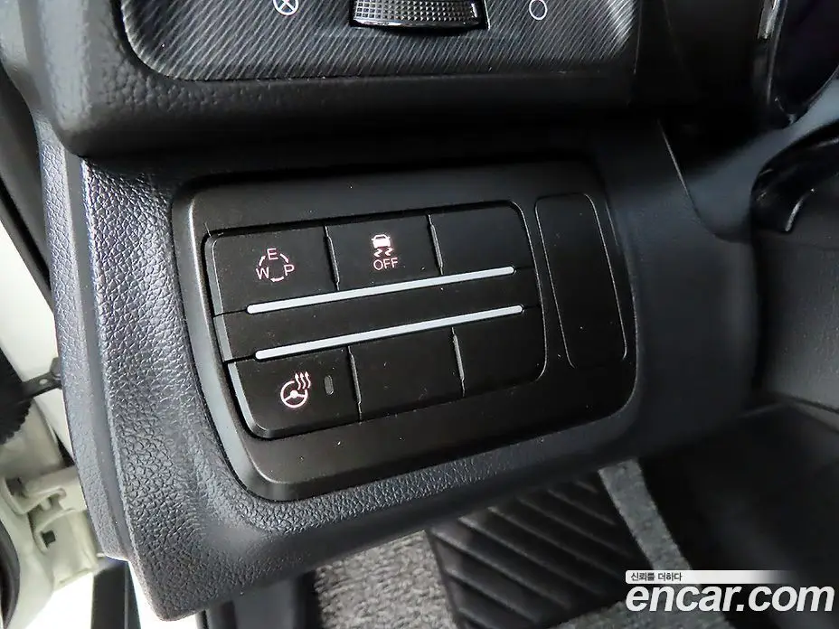 SsangYong TIBOLI 2017 1.6 автомат (гидро), фото 15