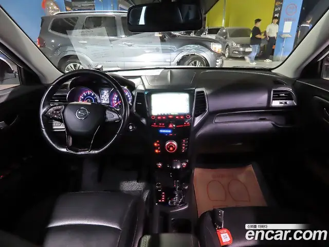 SsangYong TIBOLI 2017 1.6 автомат (гидро), миниатюра 5