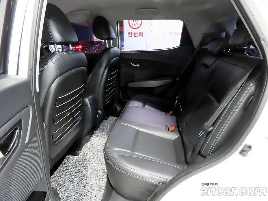 SsangYong TIBOLI 2017 1.6 автомат (гидро), фото 7
