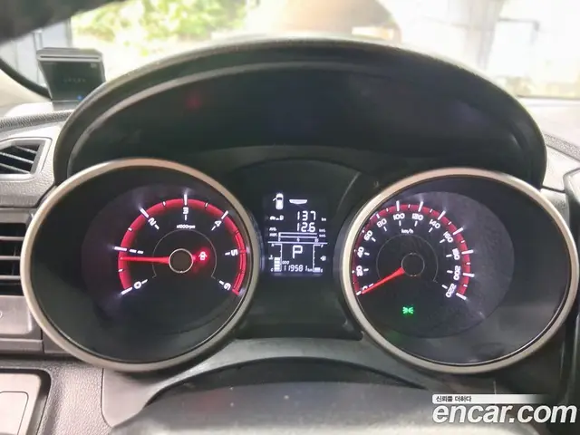 SsangYong TIBOLI 2018 1.6 автомат (гидро), миниатюра 12