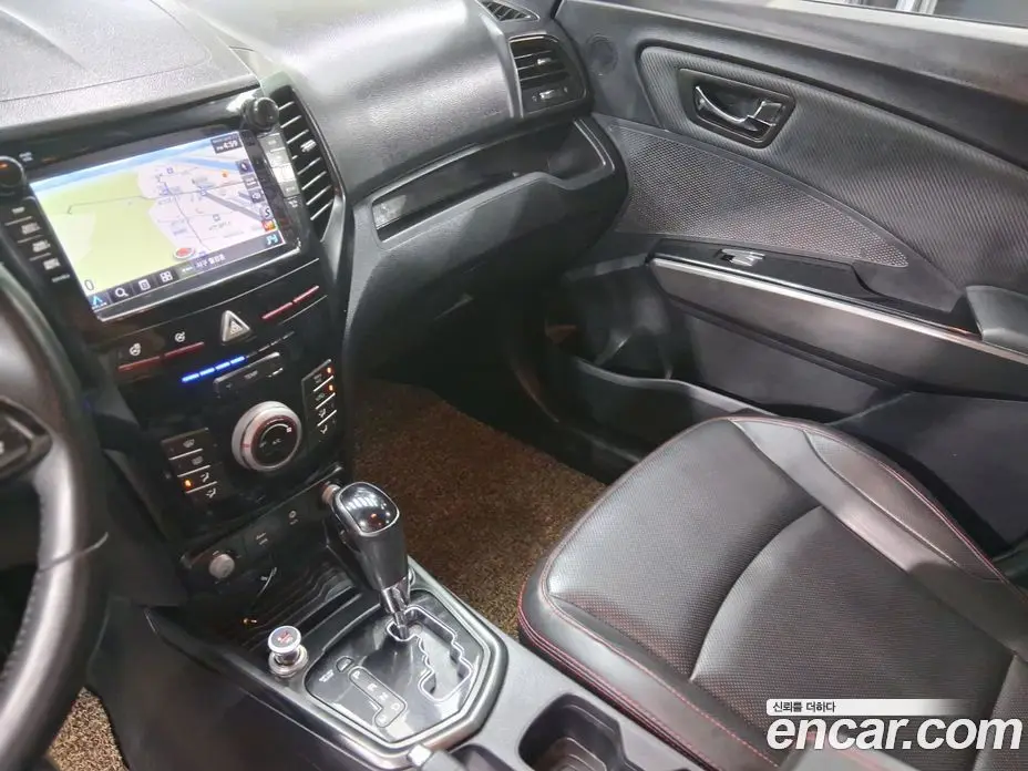SsangYong TIBOLI 2018 1.6 автомат (гидро), фото 13