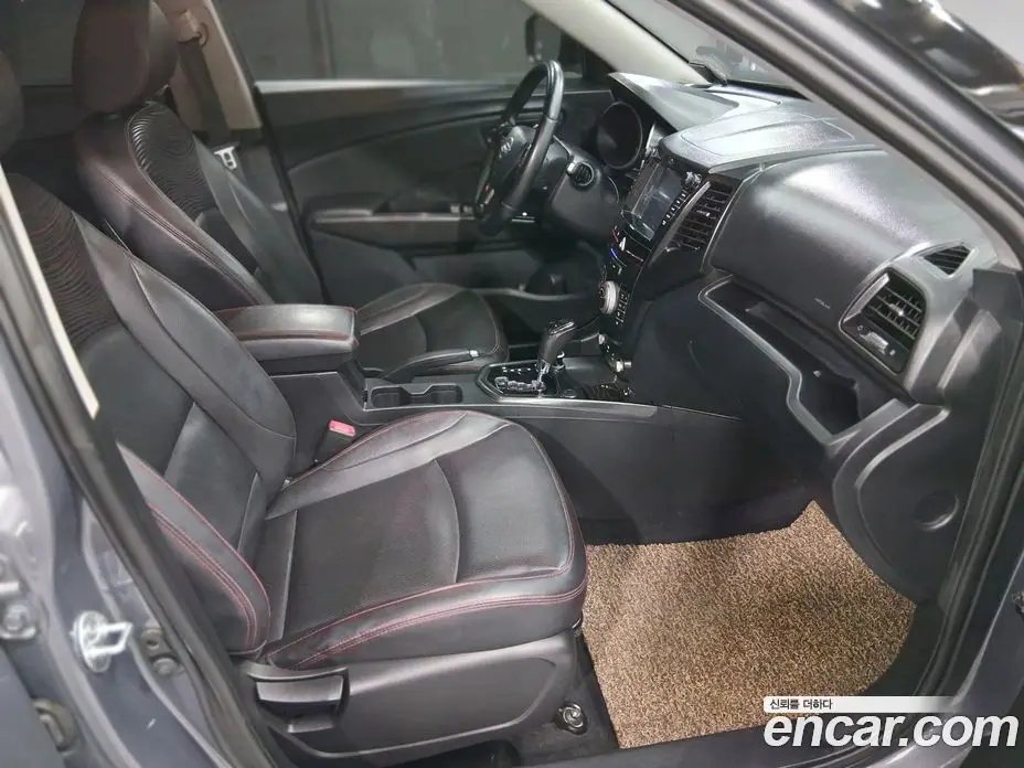 SsangYong TIBOLI 2018 1.6 автомат (гидро), фото 16