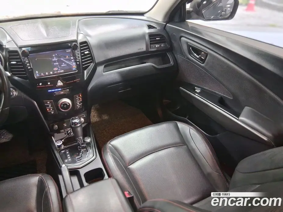 SsangYong TIBOLI 2018 1.6 автомат (гидро), фото 17