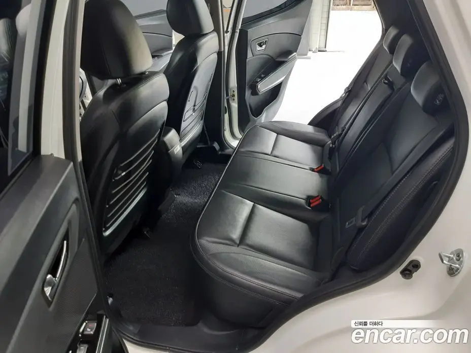 SsangYong TIBOLI 2022 1.5 автомат (гидро), фото 11