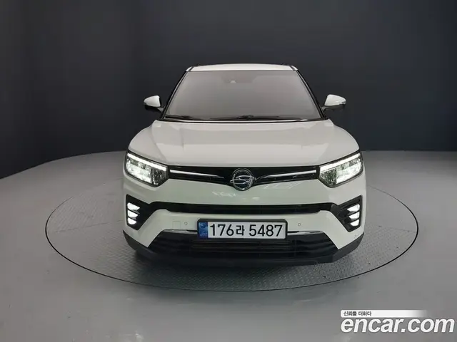 SsangYong TIBOLI 2022 1.5 автомат (гидро), миниатюра 3