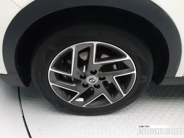 SsangYong TIBOLI 2022 1.5 автомат (гидро), миниатюра 5