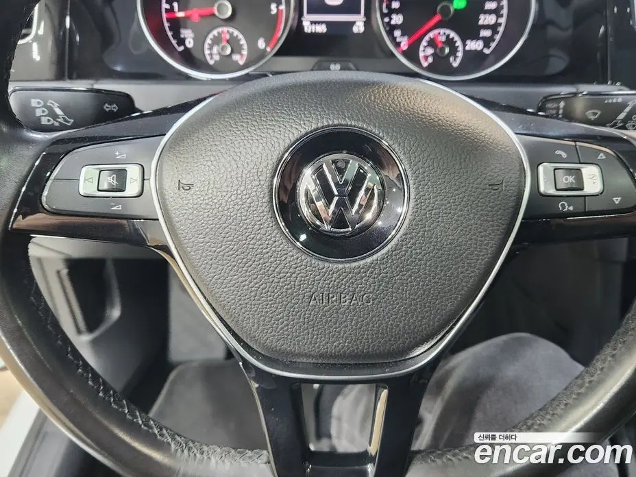 Volkswagen Golf 2014 2.0 автомат (гидро), фото 11 Volkswagen Golf 2014 2.0 автомат (гидро), фото 11