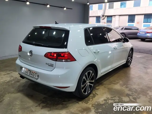 Volkswagen Golf 2014 2.0 автомат (гидро), миниатюра 6 Volkswagen Golf 2014 2.0 автомат (гидро), миниатюра 6