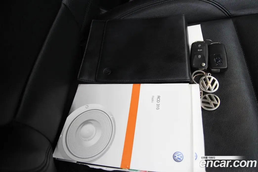 Volkswagen Tiguan 2014 2.0 автомат (гидро), фото 20 Volkswagen Tiguan 2014 2.0 автомат (гидро), фото 20
