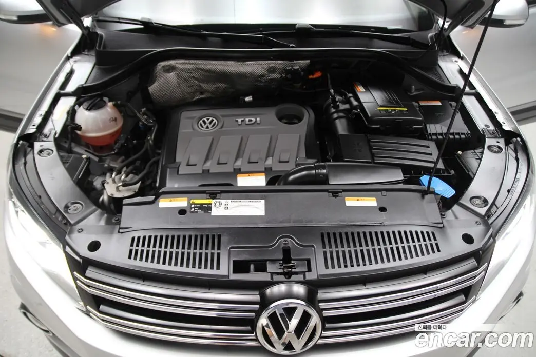 Volkswagen Tiguan 2014 2.0 автомат (гидро), фото 6 Volkswagen Tiguan 2014 2.0 автомат (гидро), фото 6