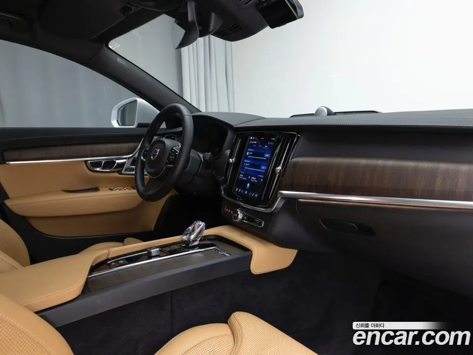 Volvo S90 2024 2.0 автомат (гидро), фото 12 Volvo S90 2024 2.0 автомат (гидро), фото 12